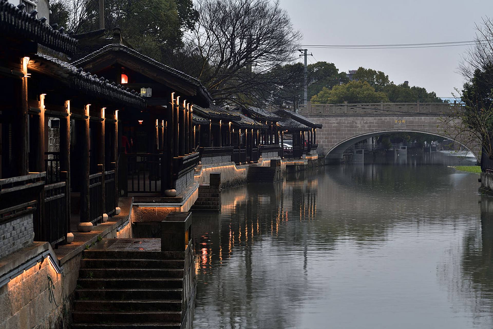 嬉行记# 上海新场古镇,乃中国历史悠久的文化古镇,素有"江南小京都"