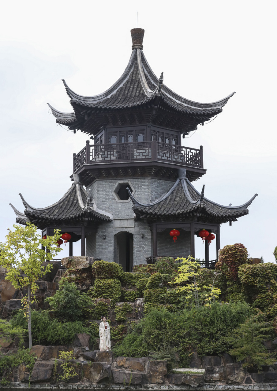 淮安市,位于中国江苏省北部,是苏北重要的中心城市之一.