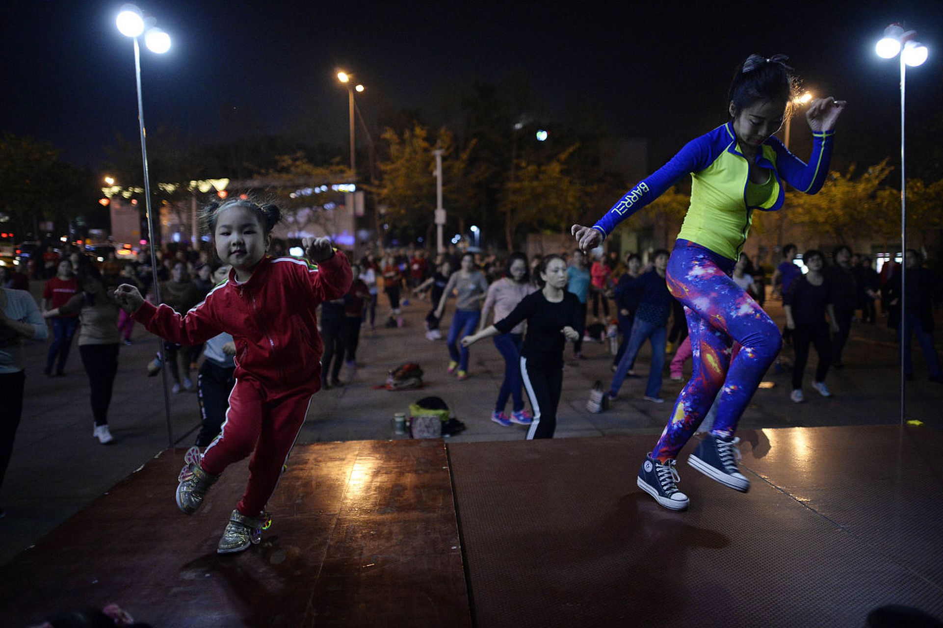 谷爱凌成都夜跑!