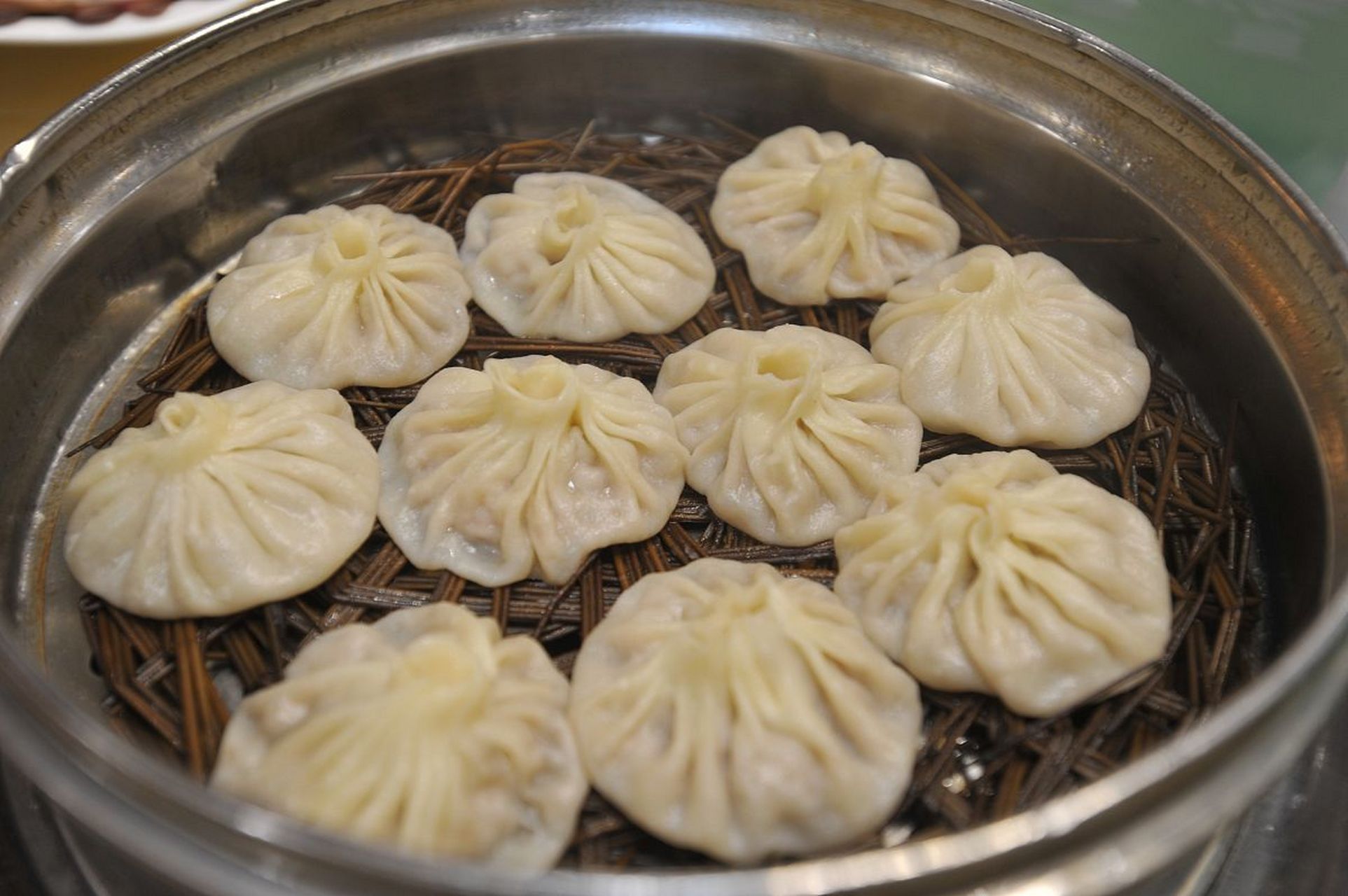 开封美食探秘:排行榜前十名小吃,让你一次尝遍古都滋味!