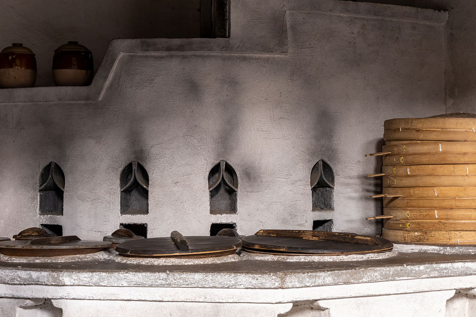 历史# 93清朝厨房变化  清朝时期,中国的传统饮食文化已经相当丰富