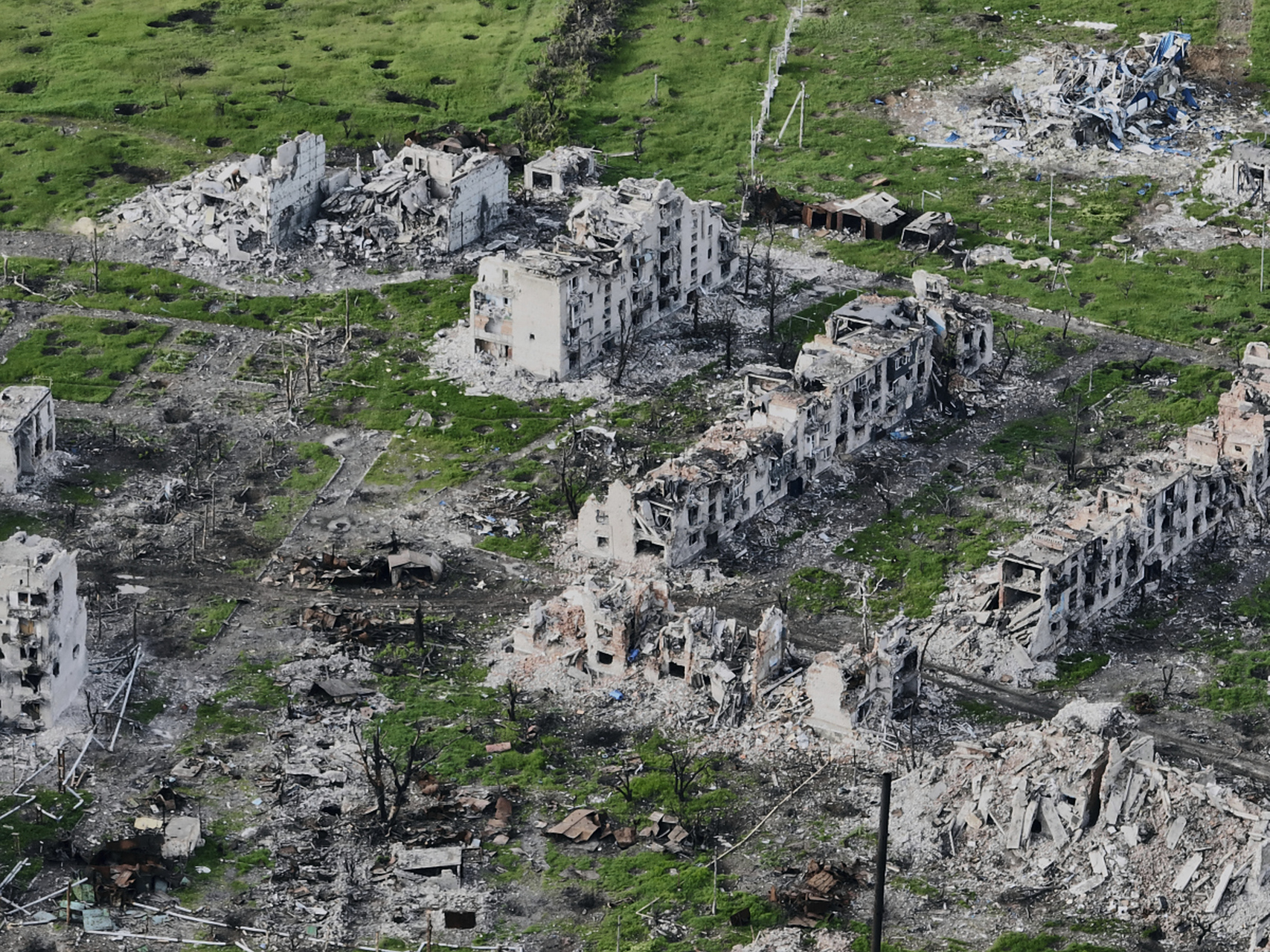 马林卡作为俄乌冲突中受损最严重的城市,逐渐重建中  乌克兰东部地区