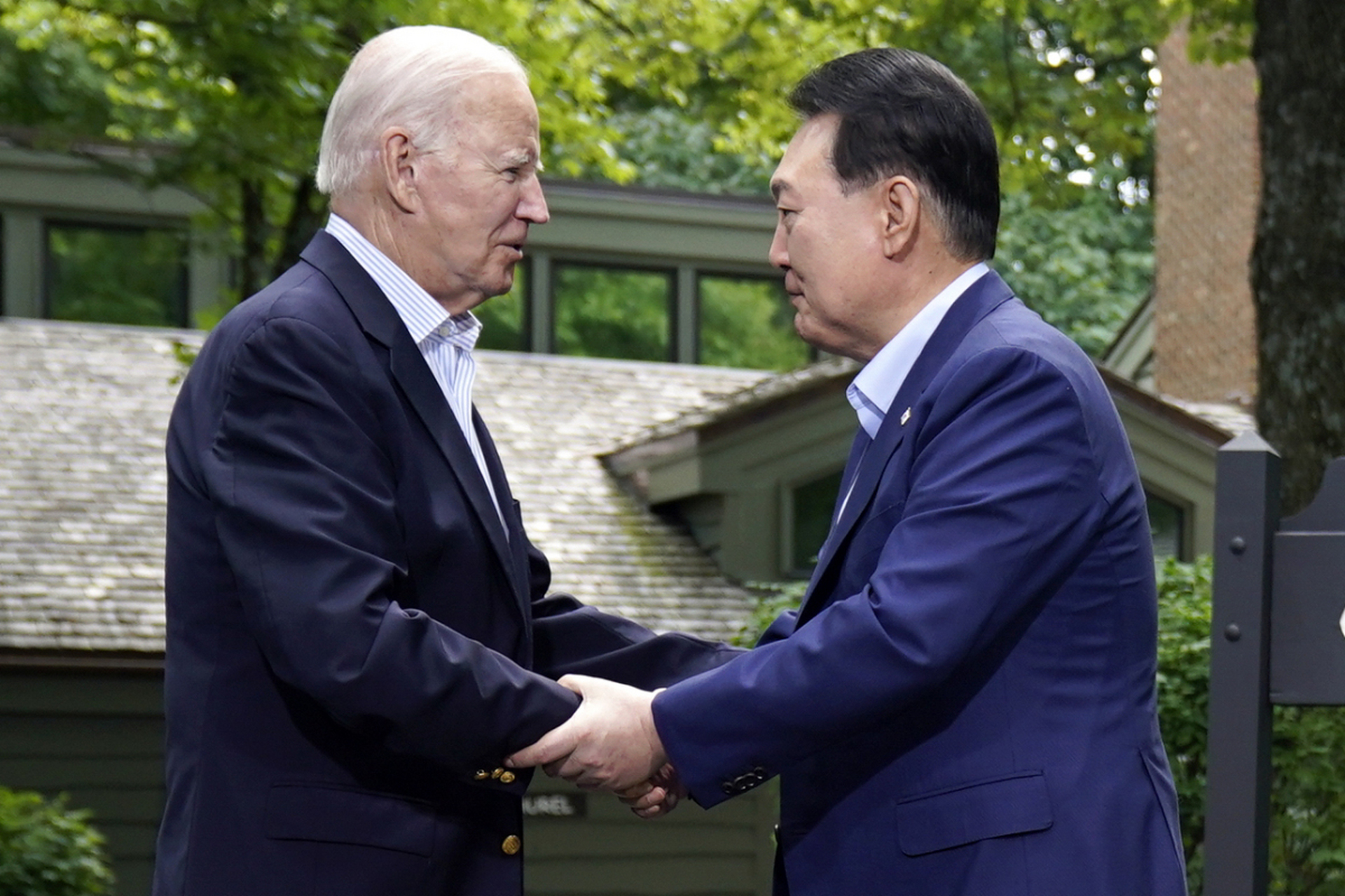 据韩媒报道,8月21日,从美国戴维营归来的尹锡悦意气风发地表示,韩美