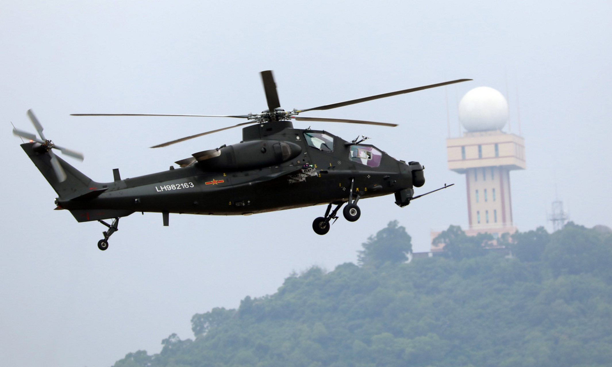 未来中国解放军武统台湾省的时候,中国解放军武装直升机集体飞越台湾