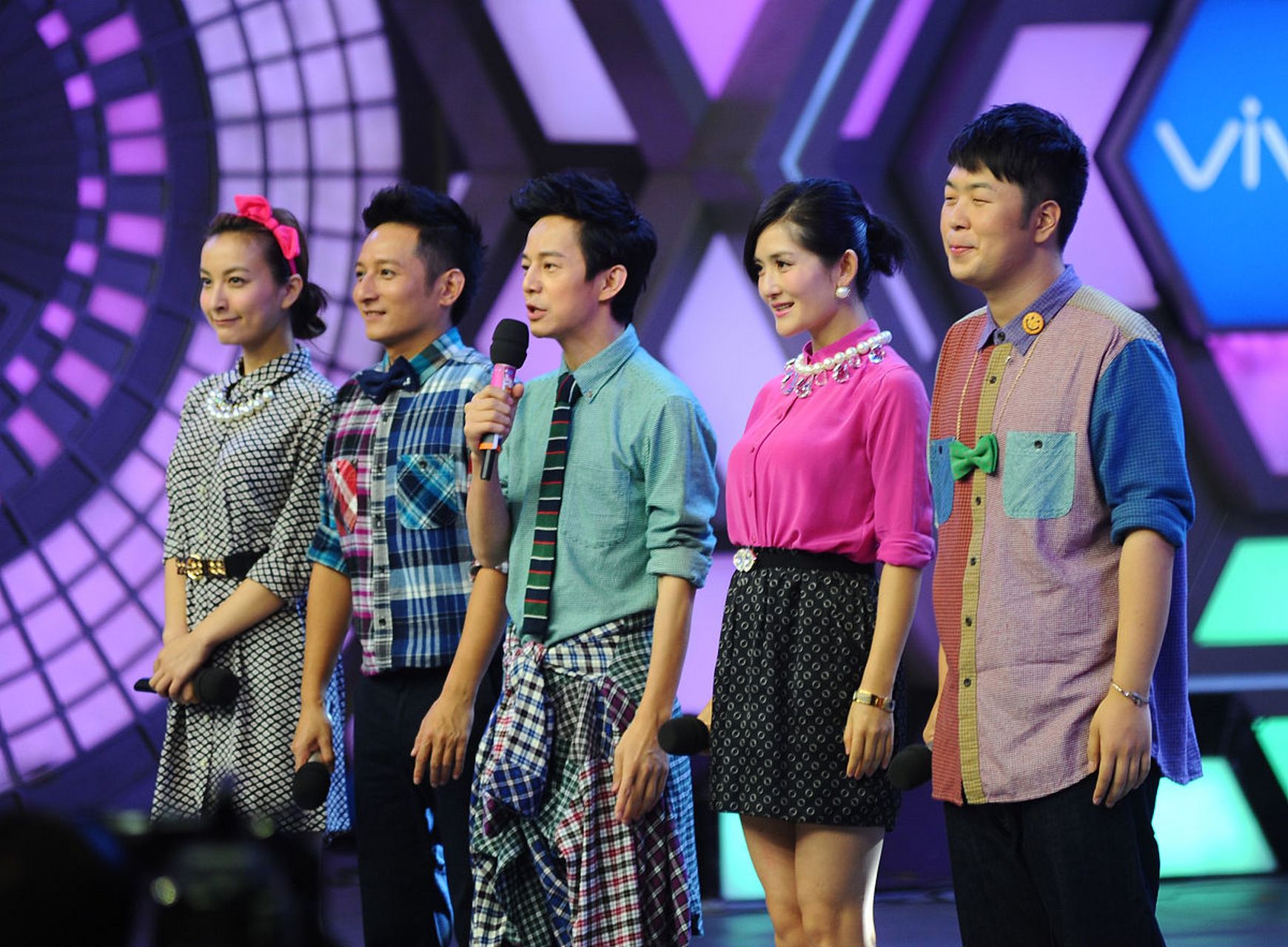 最近有一个备受关注的热点事件,那就是湖南卫视的综艺节目"快乐大本营