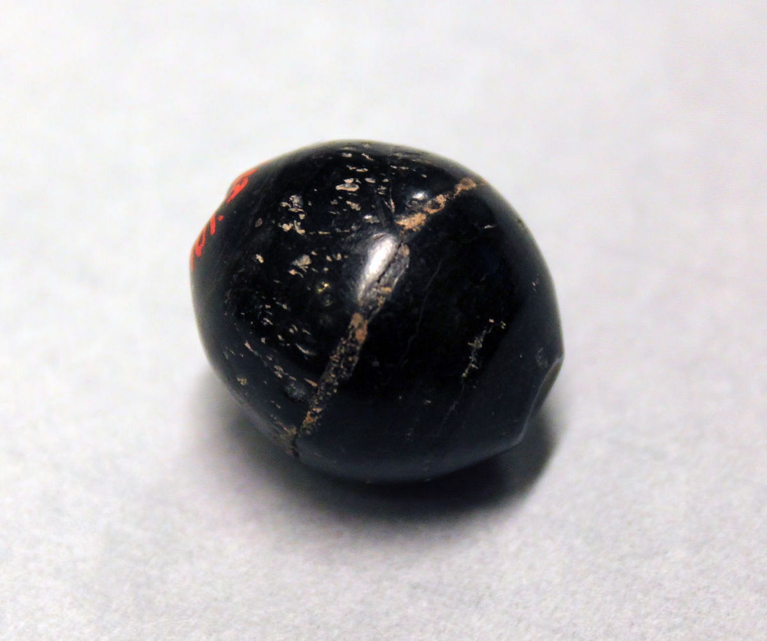 点我头像看直播##和田玉# #陨石#  (1)红玛瑙寓意喜庆,红玛瑙可以