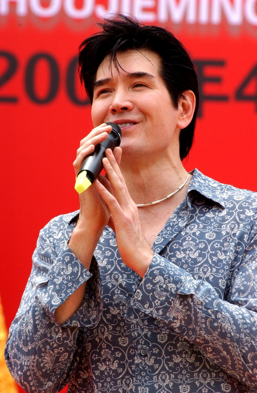 费翔不为人知的两件事儿.