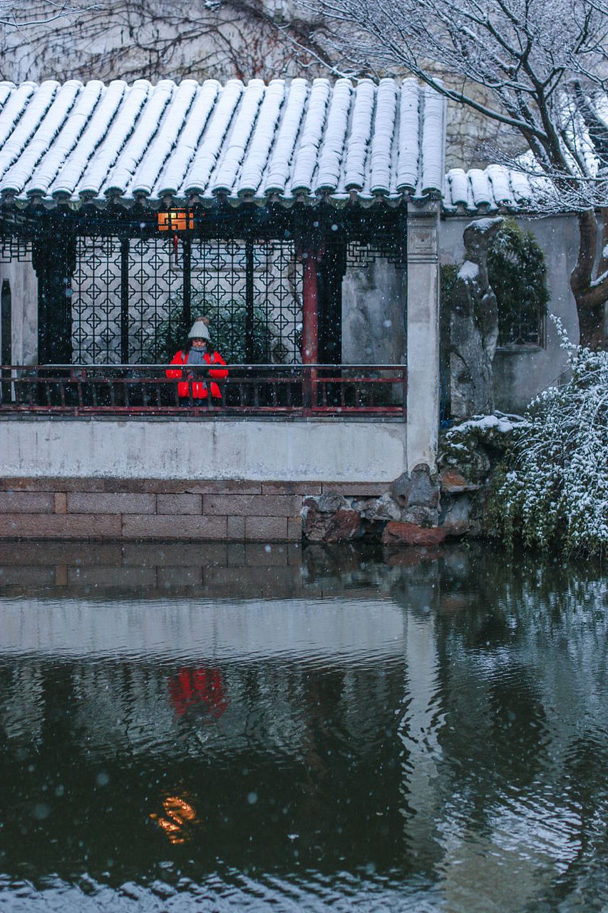 扬州个园以竹为名,雪后的个园更是别有一番韵味.