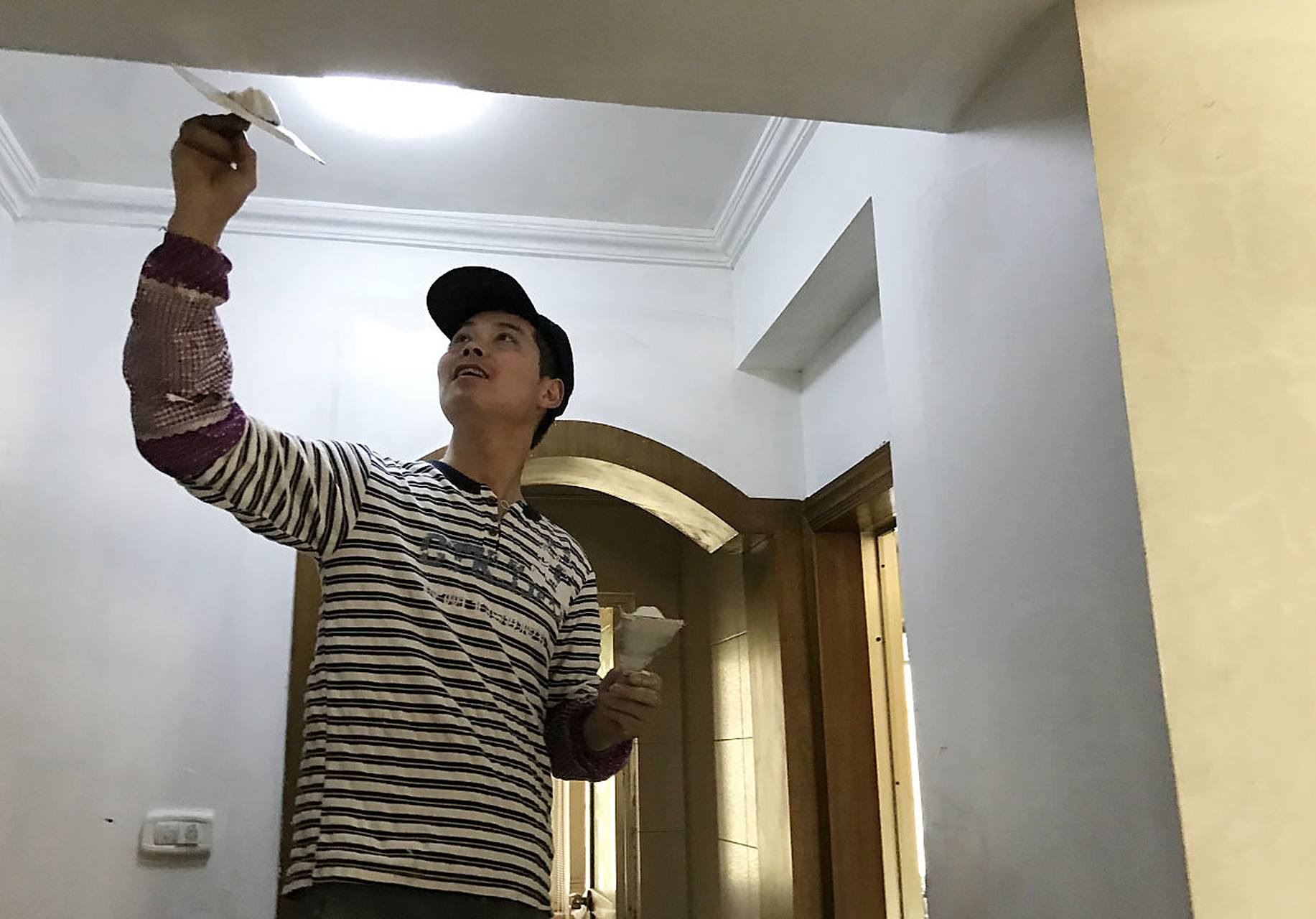 我邻居是装修师傅油漆工!