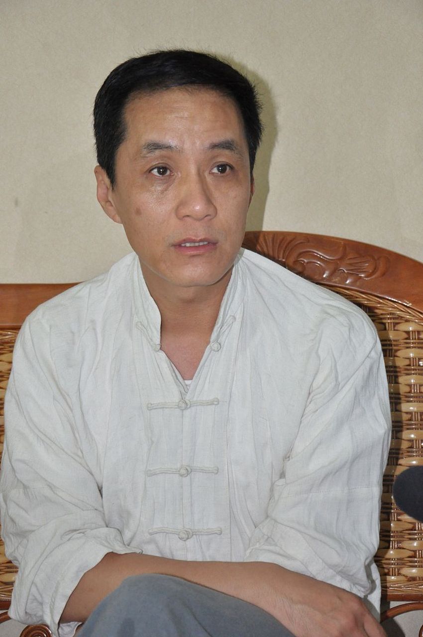 著名相声演员阎月明逝世# #相声名家阎月明逝世# #阎月明# 近日,相声