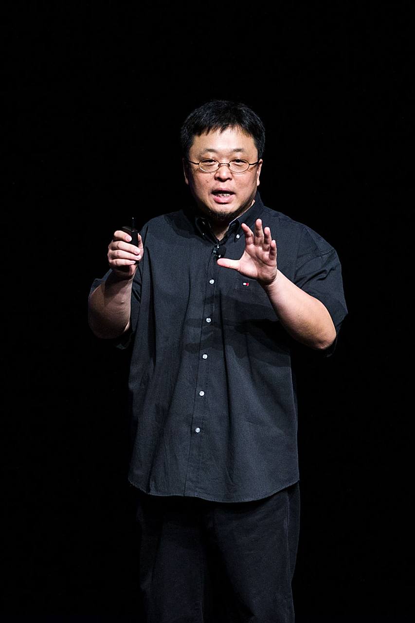 罗永浩说:我年纪越大,就越觉得那些一肚子心计,满脑