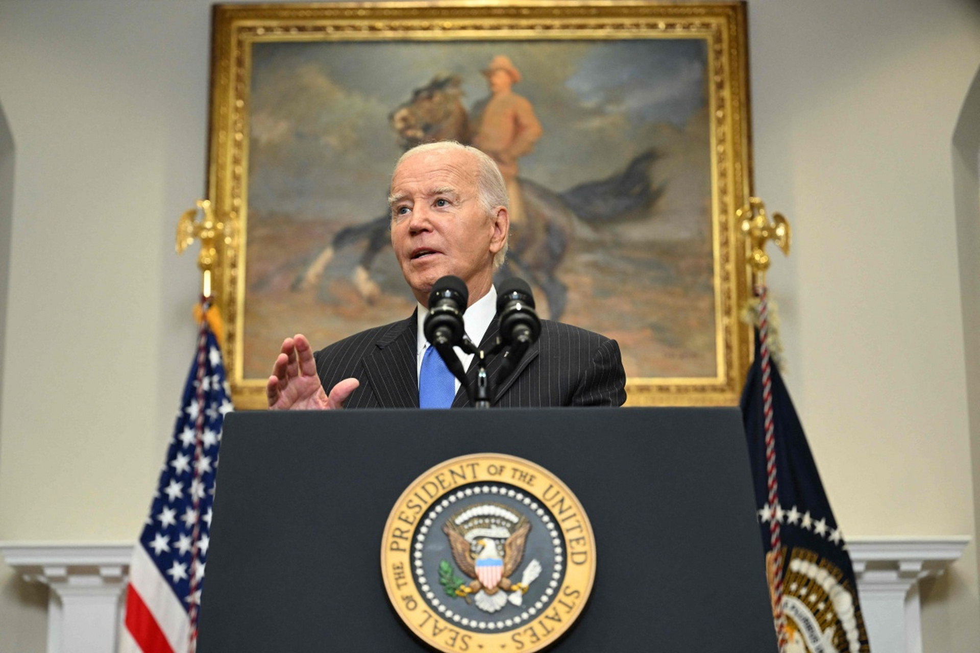 近日,美国国务院针对全球紧张局势向全球美国人发布安全预警,提醒