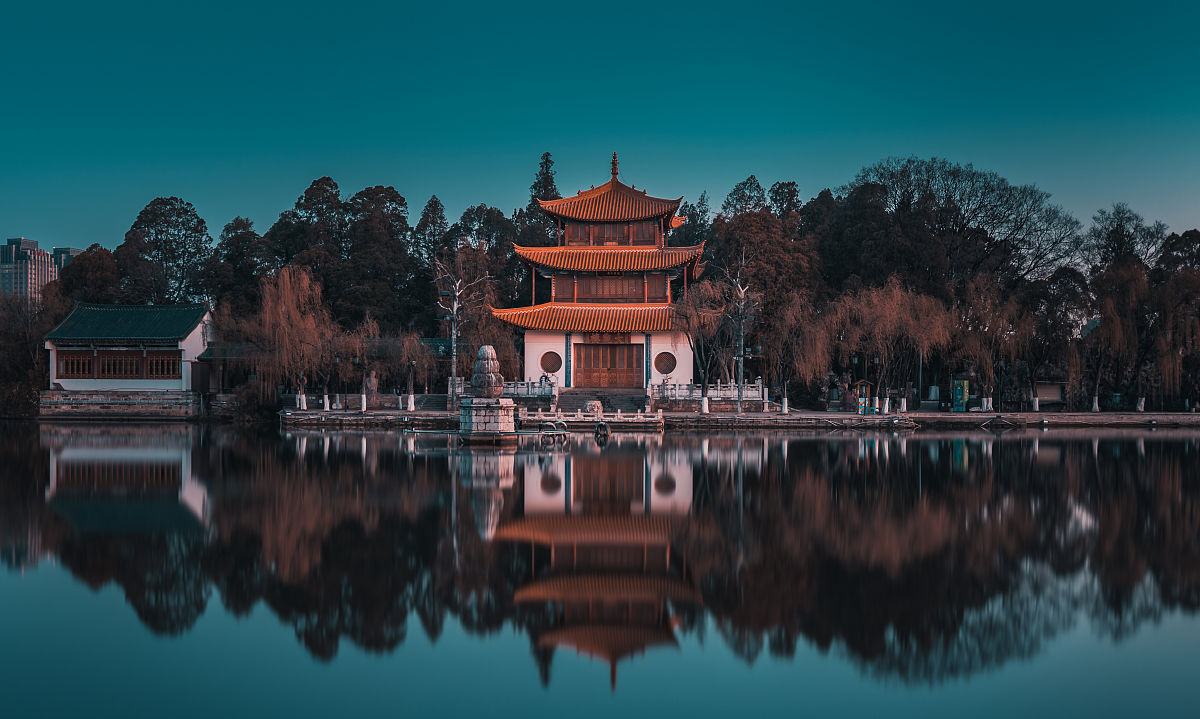 今天我要向你们介绍的,是位于昆明的一处绝佳景点——大观楼