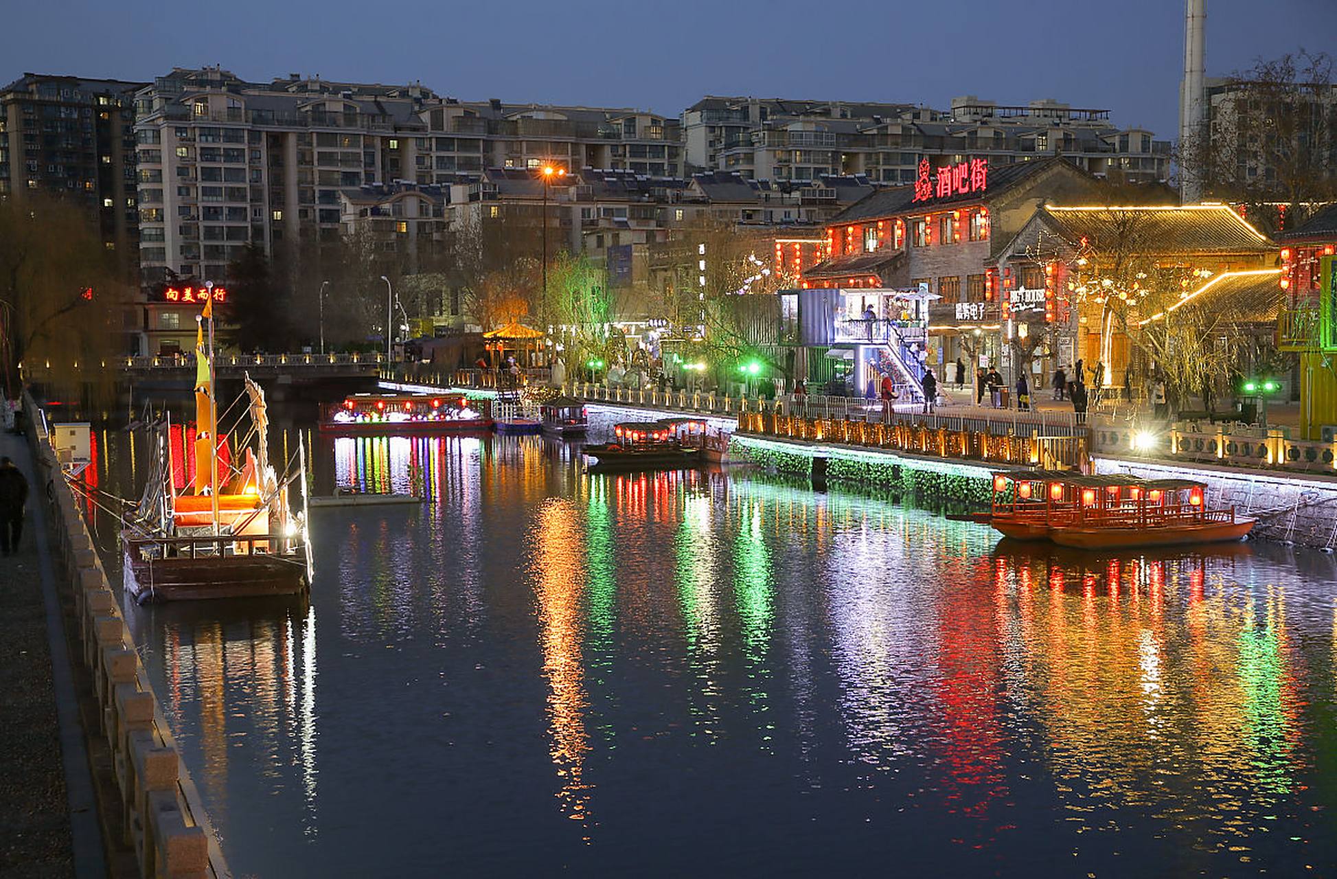 江苏省盐河巷历史文化街区,位于江苏省连云港市海州区,是一个充满古色