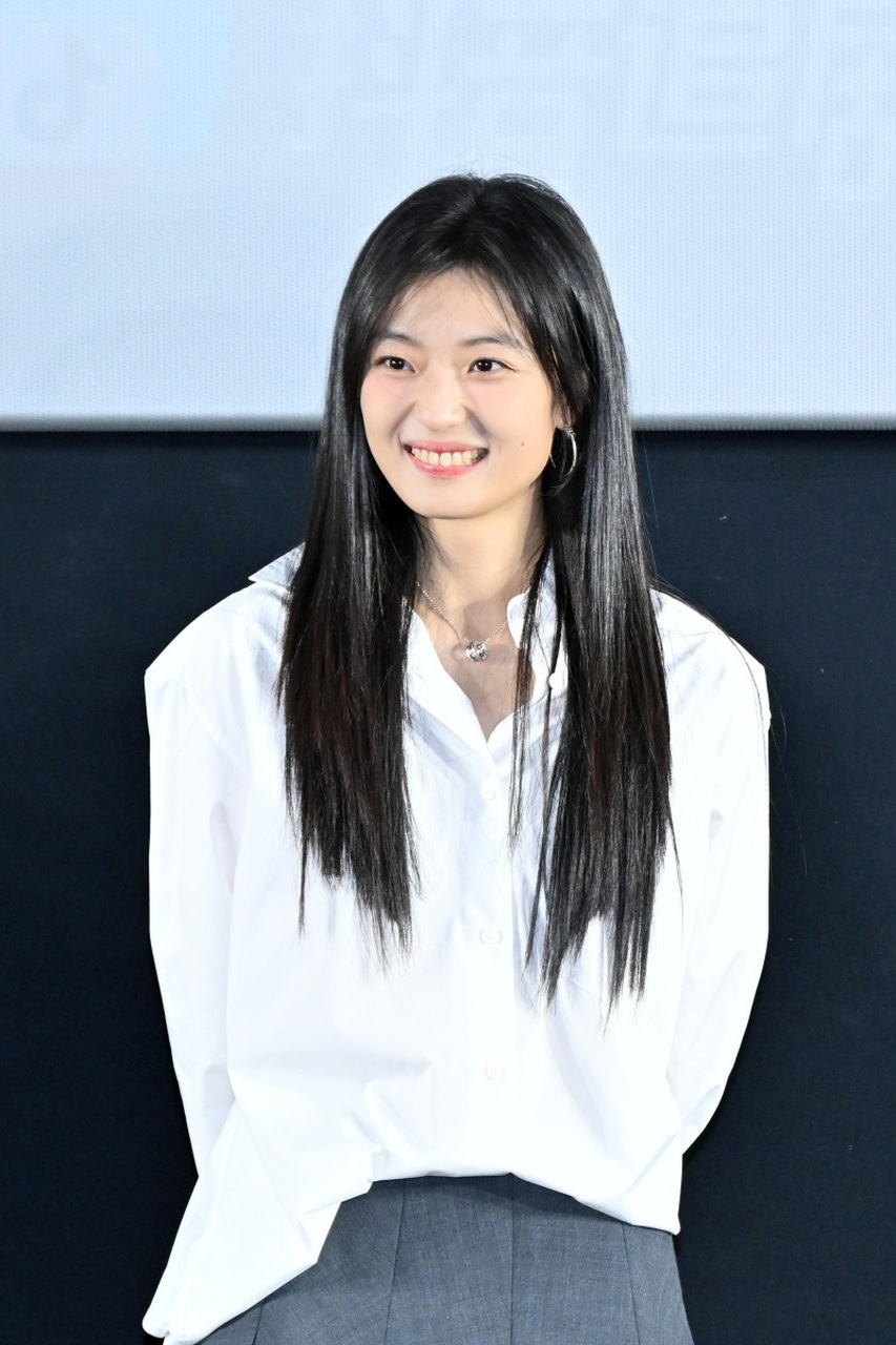 孙千和谁的cp都像真的,好神奇啊! [copilot]