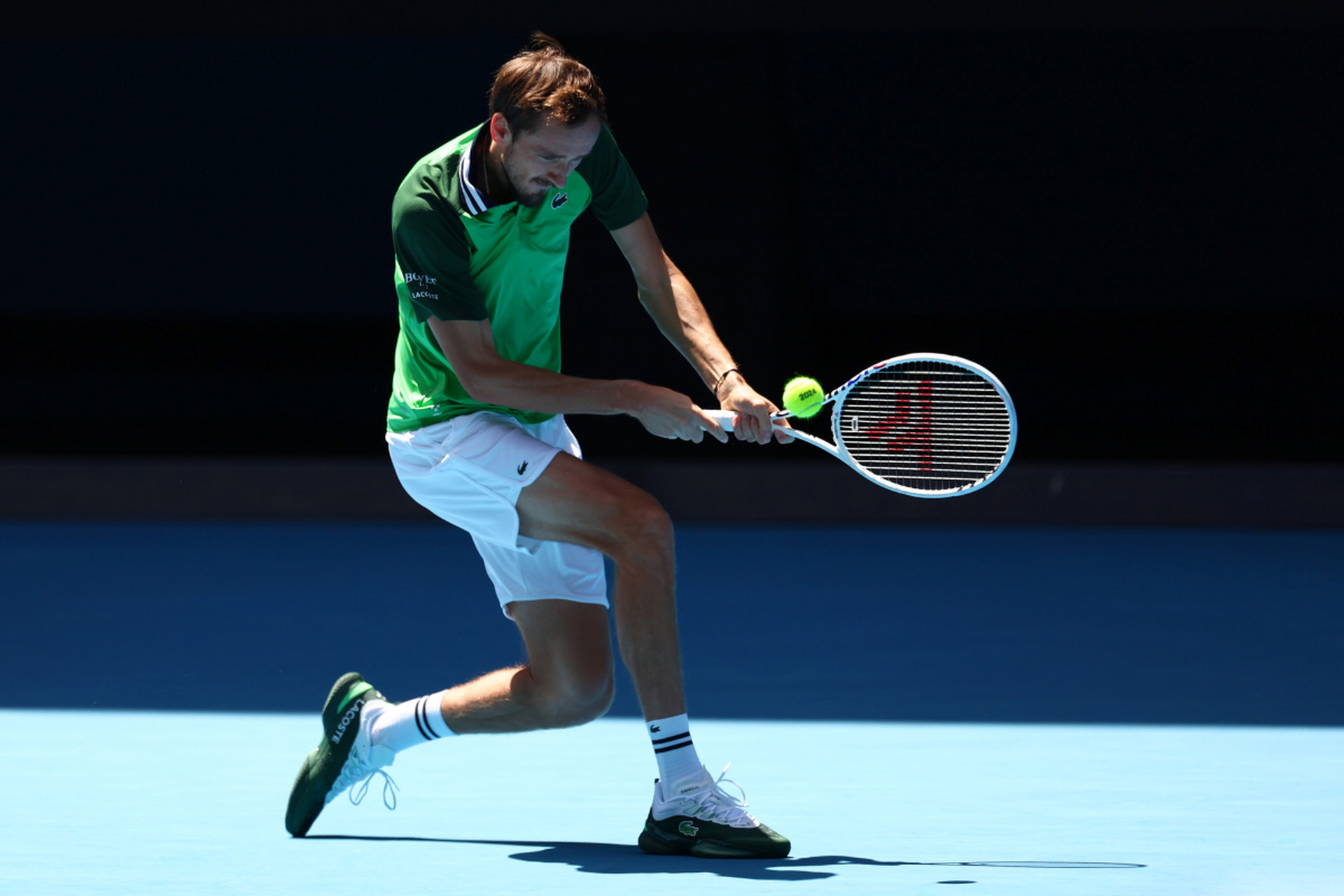 德约科维奇在澳网遭遇大冷门,无缘决赛,阿尔卡拉斯被淘汰,辛纳发挥